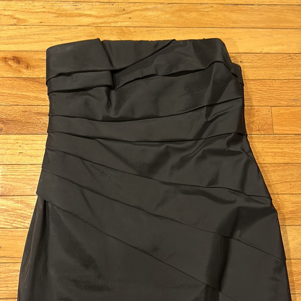 EUC LBD - Picture 3 of 4
